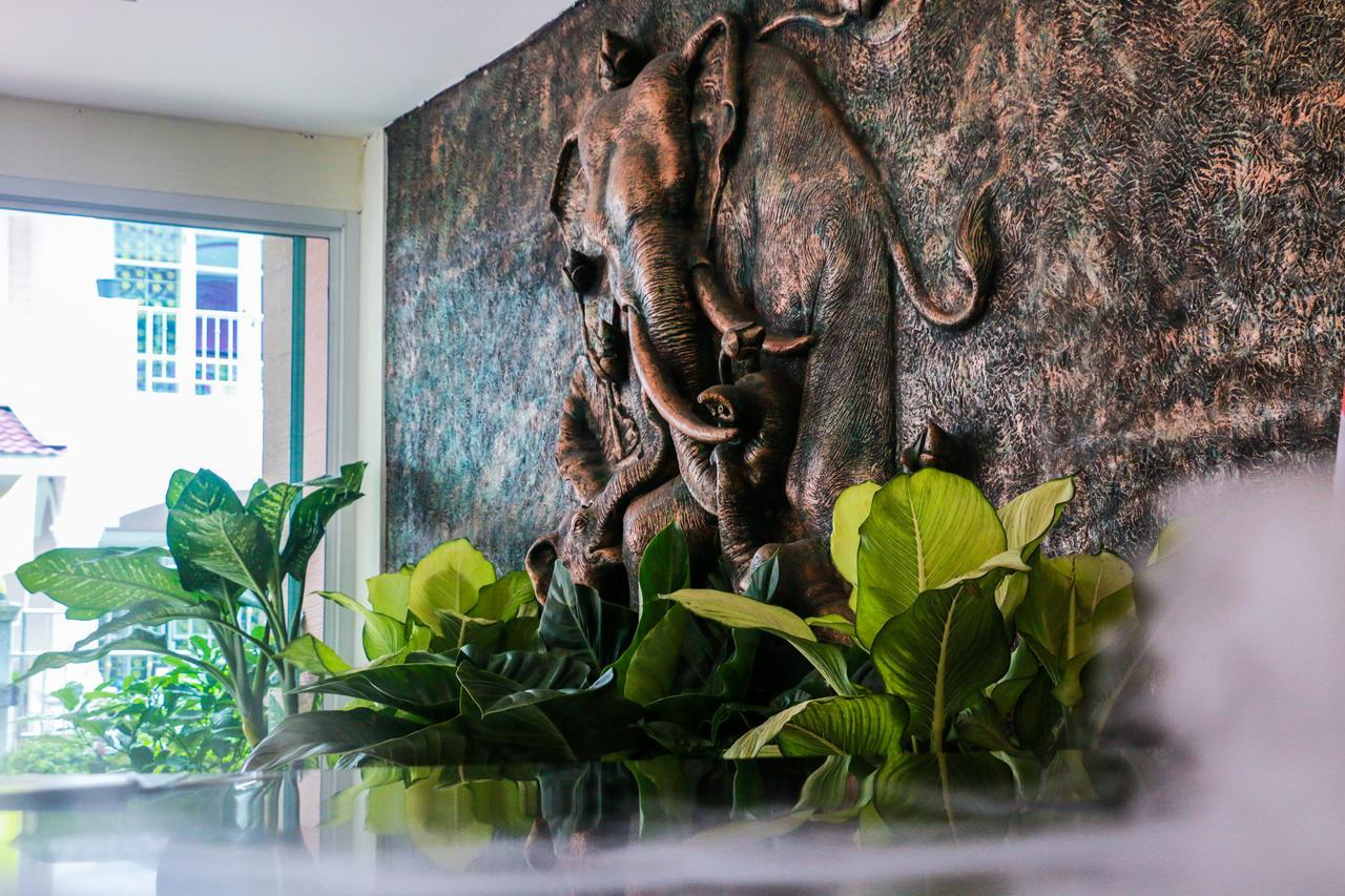 Nirvana Inn Patong Экстерьер фото
