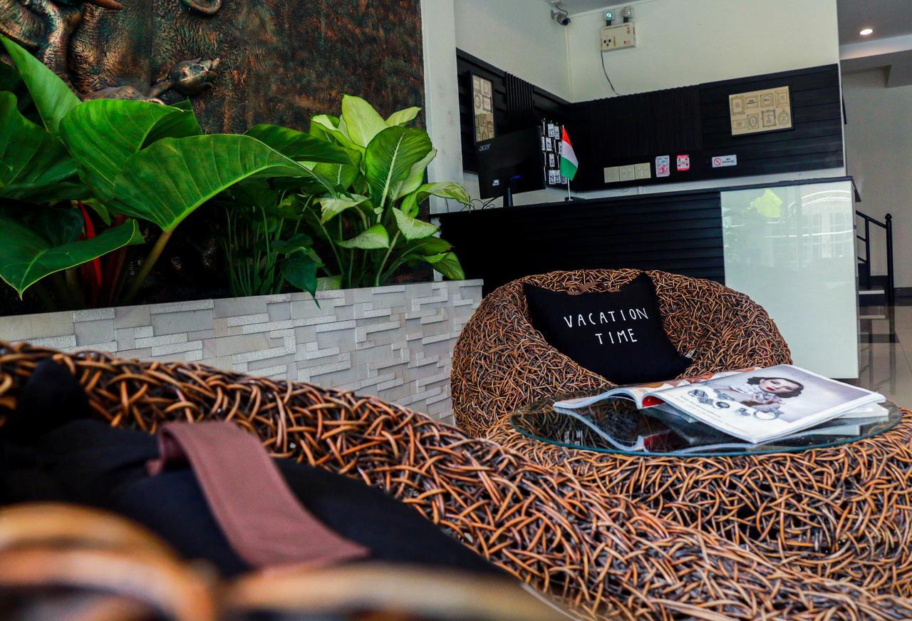 Nirvana Inn Patong Экстерьер фото