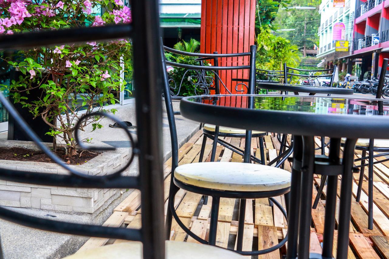 Nirvana Inn Patong Экстерьер фото